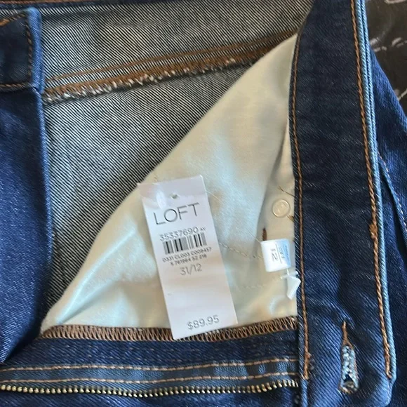 NWT LOFT The Straight High Rise Curvy Fit Jeans - Picture 9 of 9